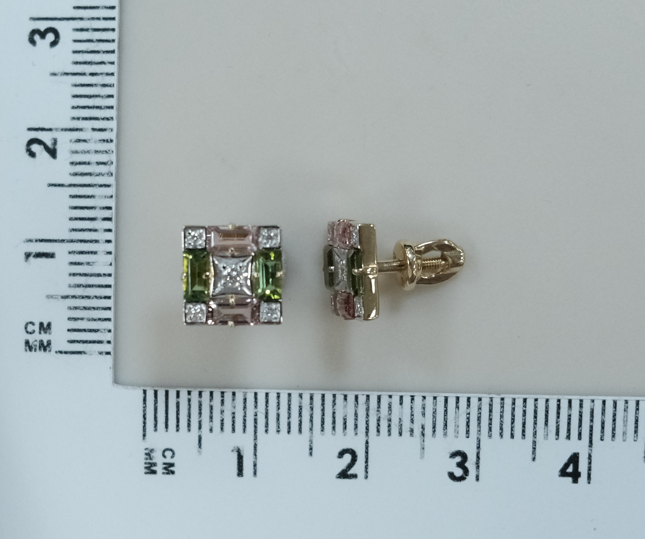 10512-000892 Серьги (Au 585)
